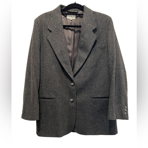 L.L. Bean Vintage Gray Wool 2 Button Blazer Classic Jacket Size 14 - Picture 1 of 7